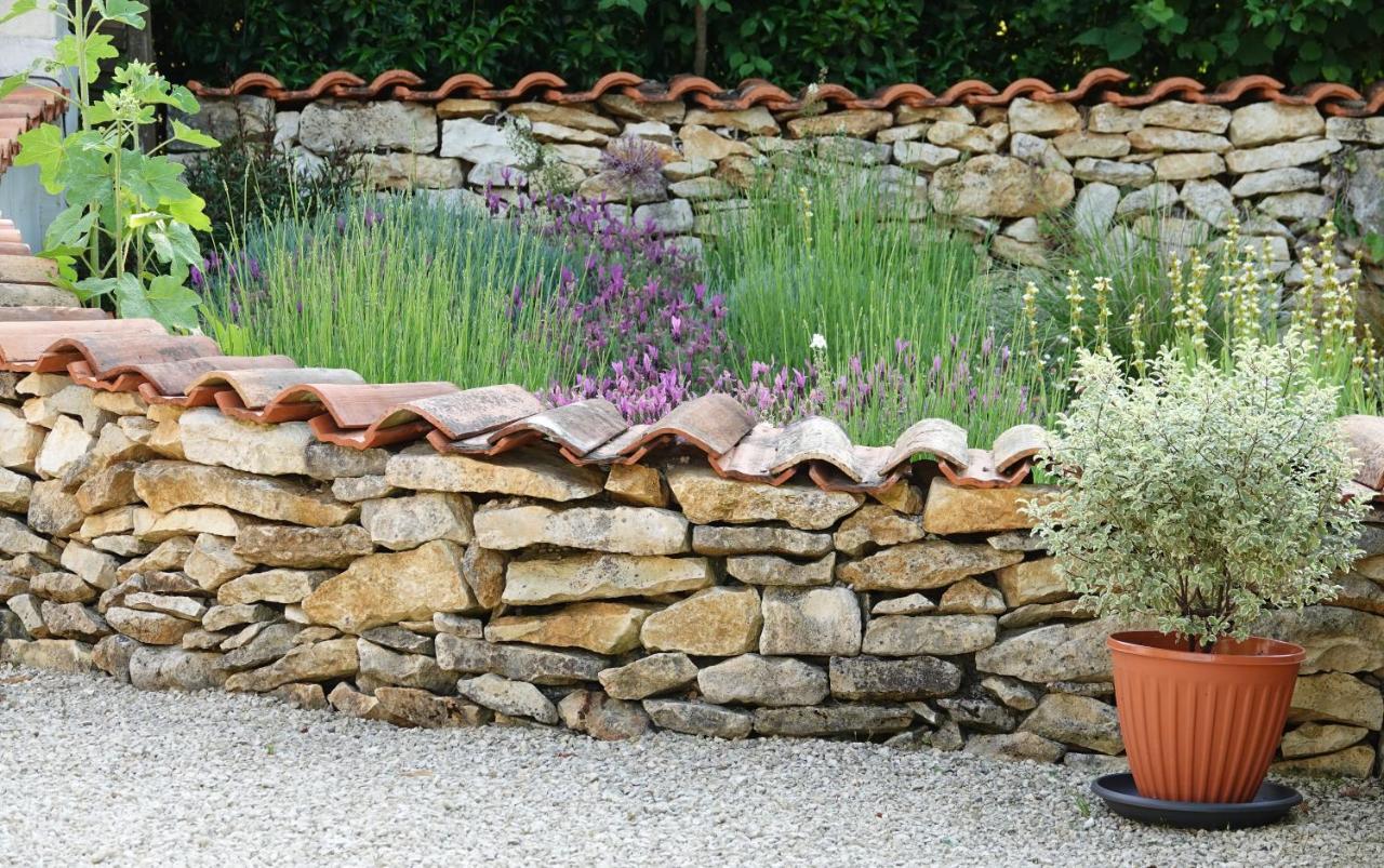 Gite Rural La Maison Mauve Ventouse Esterno foto