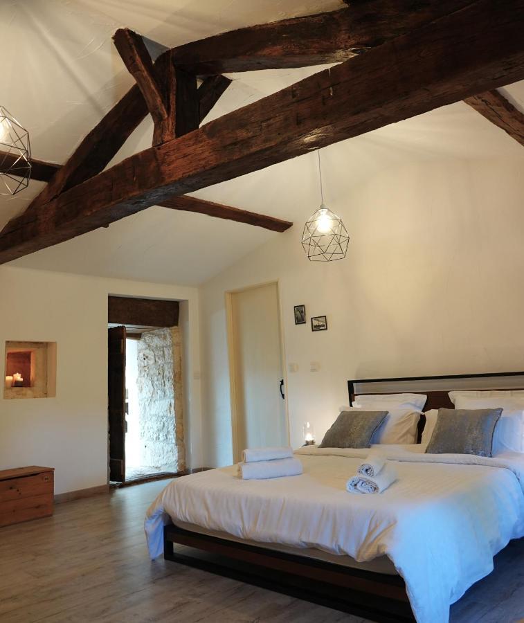 Gite Rural La Maison Mauve Ventouse Esterno foto